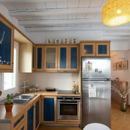 Holiday home Charming 3 Bd House In Village Ano Mera