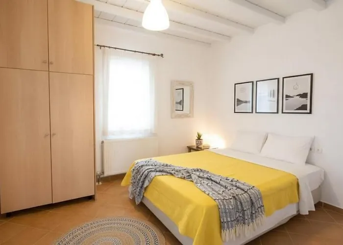 Ferienhaus Charming 3 Bd House In Village Ano Mera