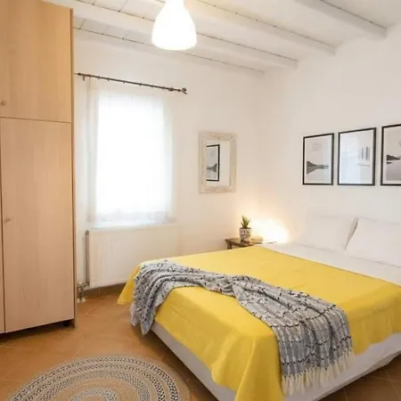 Semesterbostad Charming 3 Bd House In Village Ano Mera