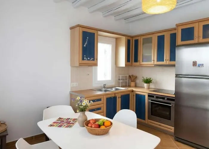 Charming 3 Bd House In Village * Ano Mera