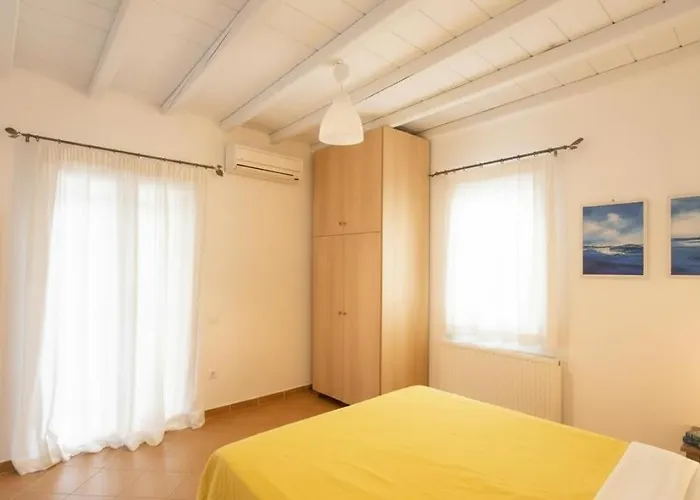 Charming 3 Bd House In Village Vakantiehuis Ano Mera