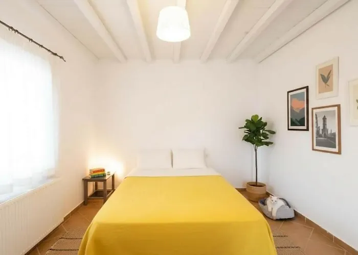 Charming 3 Bd House In Village * Ano Mera